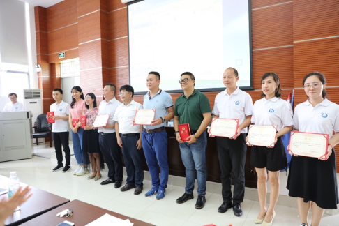 广东财经大学mba联合会第八次代表大会暨主席团换届选举大会圆满结束